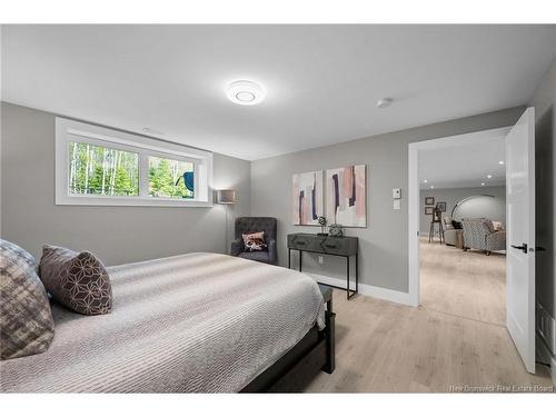 49 Chanterelle St, Greater Lakeburn, NB 