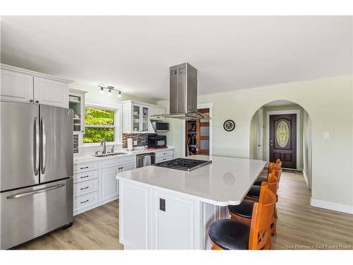1069 105 Rte, Fredericton, NB 