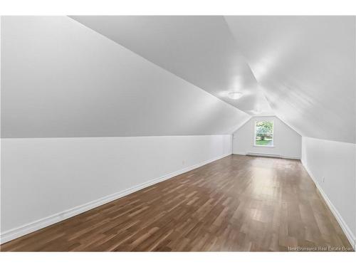 1069 105 Rte, Fredericton, NB 