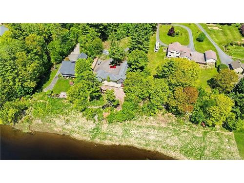 1069 105 Rte, Fredericton, NB 