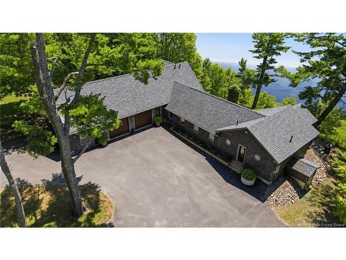 1069 105 Rte, Fredericton, NB 