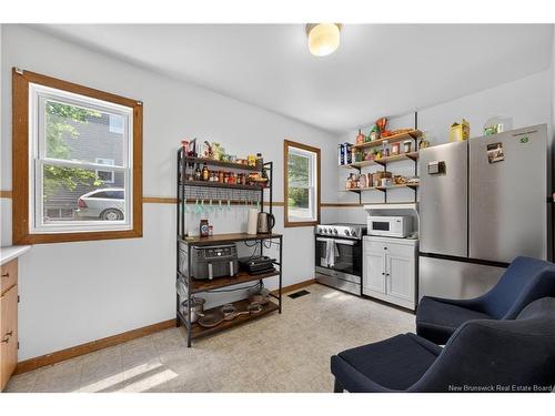666 Kitchen St, Fredericton, NB 