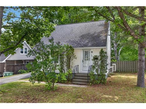 666 Kitchen St, Fredericton, NB 