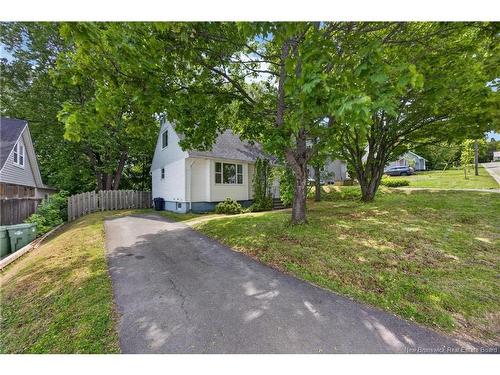 666 Kitchen St, Fredericton, NB 