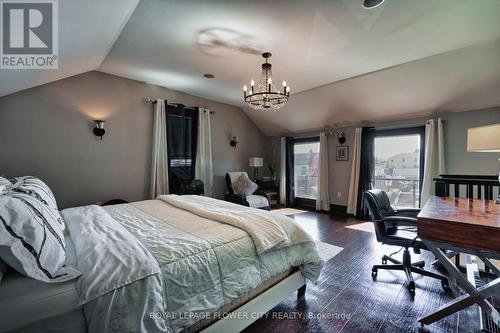 49 Mary Street, Barrie, ON 