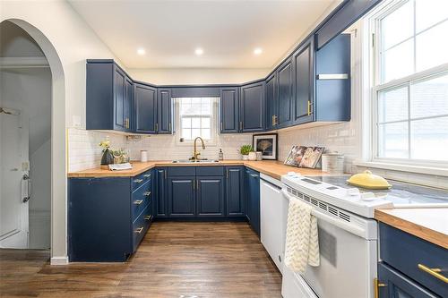 147 Matheson Avenue E, Winnipeg, MB 