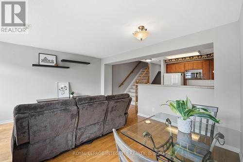 11 - 642 Reardon Private, Ottawa, ON 