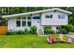 126 Bernard Nelson Crescent  Revelstoke, BC V0E 2S0