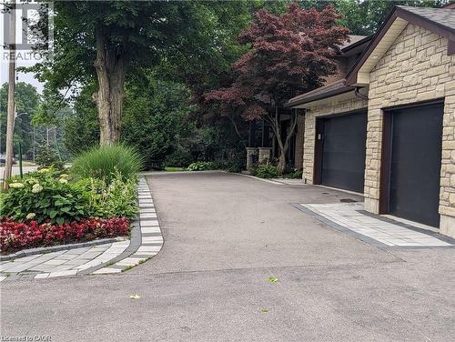 355 Edgehill Drive, Kitchener, ON 