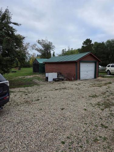 202 River Road, Swan River, MB 