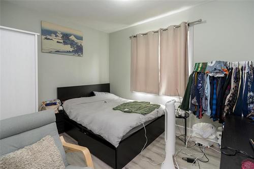 853 Bannatyne Avenue, Winnipeg, MB 