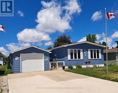 27 STEWART STREET Strathroy-Caradoc (Se), ON N7G 1A1