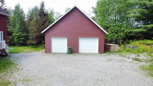 Garage - 469 Ch. Du Pont-Couvert, La Macaza, QC 
