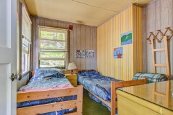 Bedroom - 