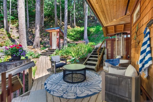 30 Baikie Dr, Campbell River, BC 