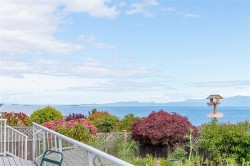 4938 Bella Vista Cres Nanaimo, BC V9V 1M5