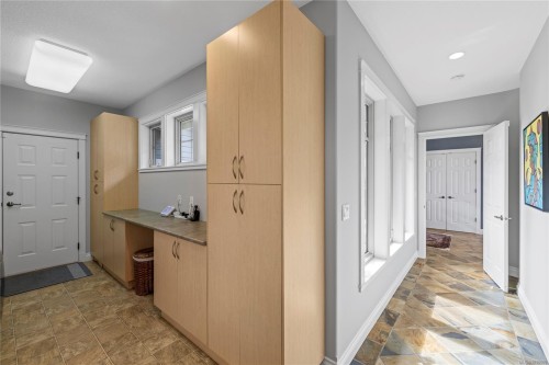 959 Mcfeely Dr, Qualicum Beach, BC 