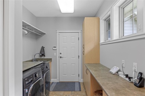 959 Mcfeely Dr, Qualicum Beach, BC 