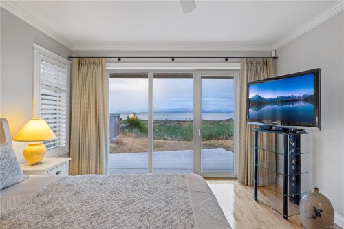 959 Mcfeely Dr, Qualicum Beach, BC 