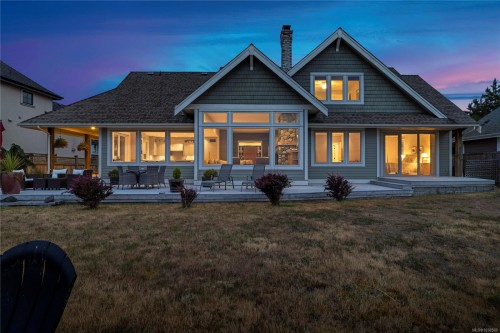 959 Mcfeely Dr, Qualicum Beach, BC 