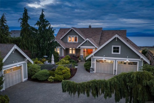 959 Mcfeely Dr, Qualicum Beach, BC 