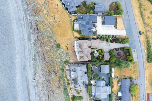 959 Mcfeely Dr, Qualicum Beach, BC 