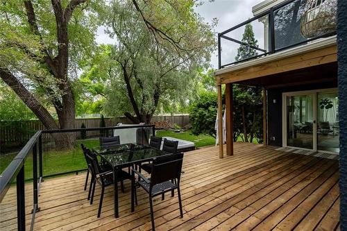 804 Holly Ave, Winnipeg, MB 