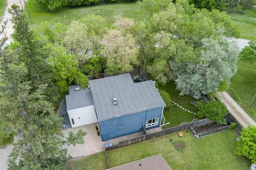 804 Holly Ave, Winnipeg, MB 