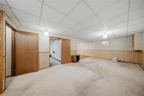 2 High Point Dr, Winnipeg, MB 
