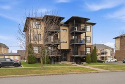 212-26 Rue Rémi-Dansereau Beloeil, QC J3G 0M5