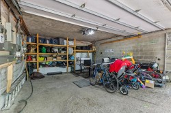 Garage - 