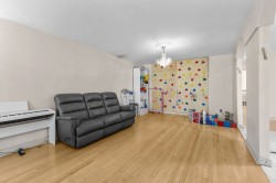 Salon - 