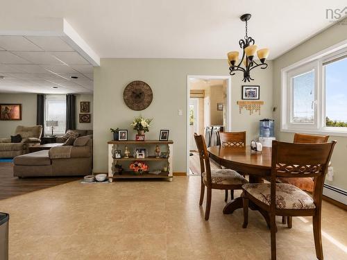 80 Livingstone Road, River Ryan, NS - Indoor Photo Showing Other Room