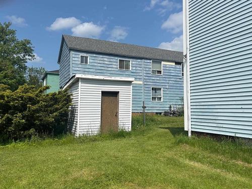13 Erncliffe Street, Amherst, NS 