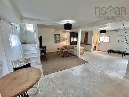 7729 Highway 321, Roslin, NS - Indoor