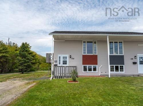 124 Herbert Street, Yarmouth, NS 