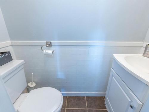 10563 Highway 2, Mapleton, NS 
