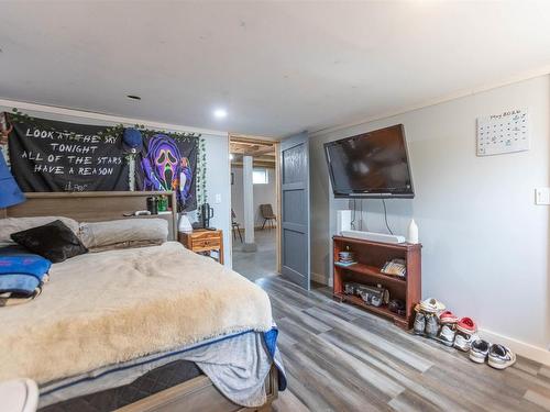 10563 Highway 2, Mapleton, NS 