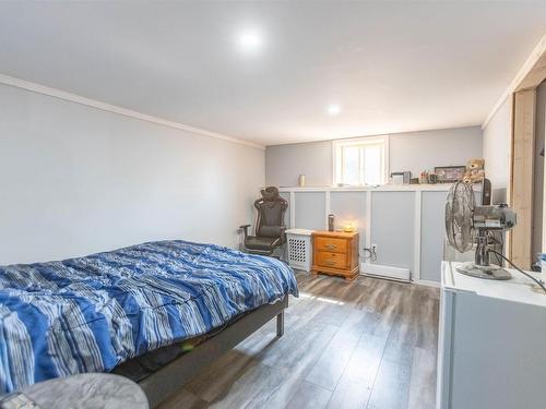 10563 Highway 2, Mapleton, NS 