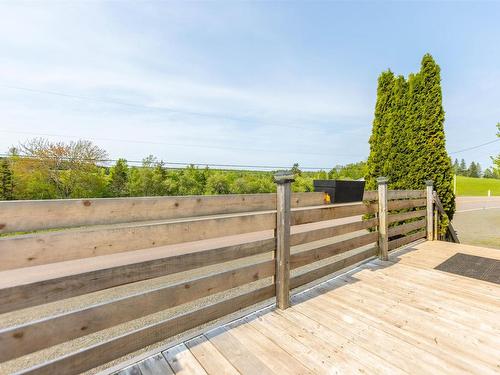 10563 Highway 2, Mapleton, NS 