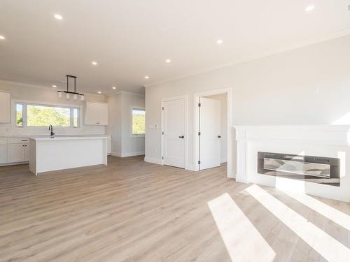 41 Colonial Arms Drive, Deep Brook, NS 