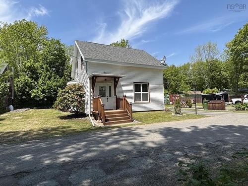 22 Forest Street, Milton, NS 