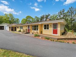 34 Palmer Lake Drive Windsor Forks, NS B0N 2T0