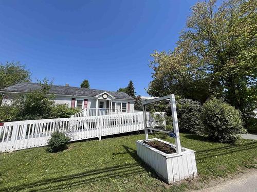 736 Highway 2, Elmsdale, NS 