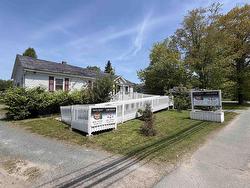 736 Highway 2  Elmsdale, NS B2S 1E9