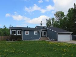 57 Drayton Road  Sioux Lookout, ON P8T 0A7
