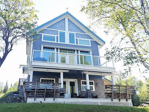 706 East Green Bay Road  Shuniah, ON P7A 0H5