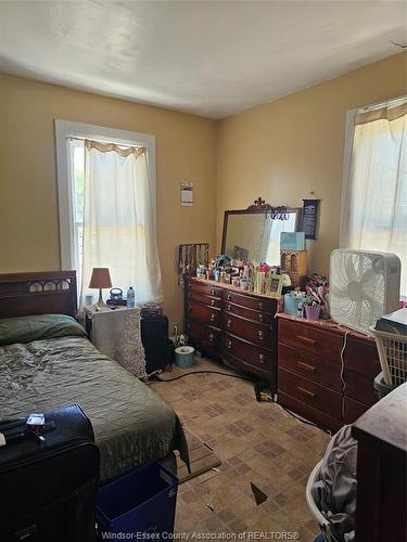 365 Marentette, Windsor, ON 