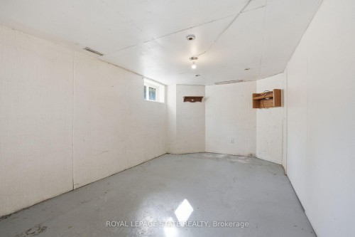352 Parkside Drive, Hamilton, ON 