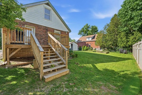 352 Parkside Drive, Hamilton, ON 